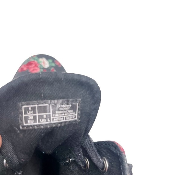 Dr. Martens Women Hackney 7 Eye Canvas Floral‎ Boot In Black Vintage Rose Size 6 - Picture 9 of 10